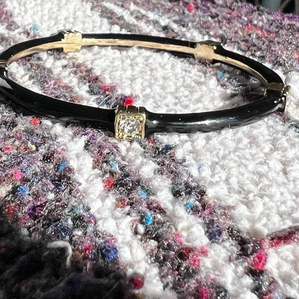 Cute, black and gold bangle bracelet with clear stone embellishments - Picture 3 of 4